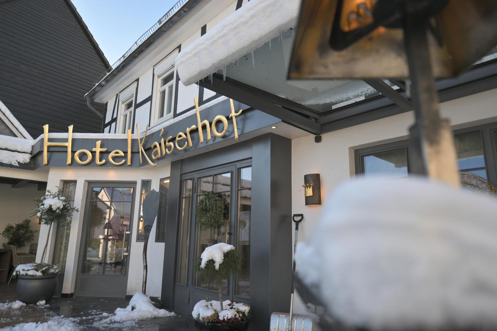 Hotel Kaiserhof Medebach Eksteriør bilde